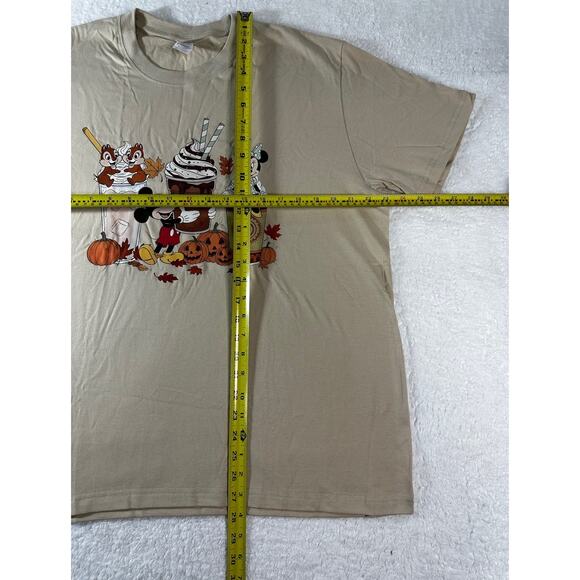Halloween Disney Pumpkin Spice & Everything Nice T-shirt Mickey Minnie New - Picture 3 of 4